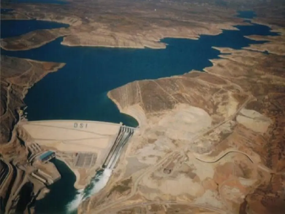 Diyarbakır Valiliğinden barajdan su tahliyesi uyarısı