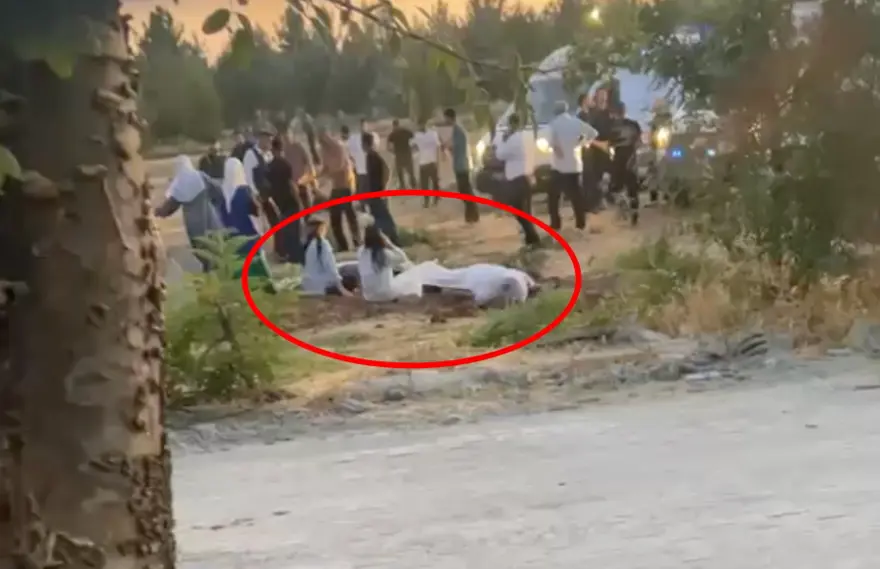 Mezarlık ziyaretinde silahlı saldırı. 3 kişi öldü, 2 yaralı 