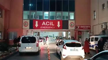 Babasını öldürüp kendini eve kilitledi