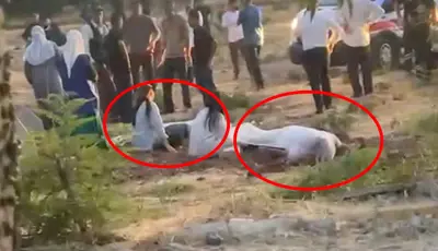 Mezarlık ziyaretinde silahlı saldırı. 3 kişi öldü, 2 yaralıBatman’da, mezarlık ziyareti yapan gruba silahlı saldırı gerçekleştirildi. Husumetlilerinin saldırısına uğrayan aileden baba, oğlu ve yeğeni öldü, 1’i ağır 2 kişi yaralandı.
