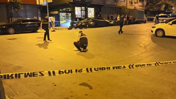Bayrampaşa'da kafeye silahlı saldırı. 3 müşteri yaralandı