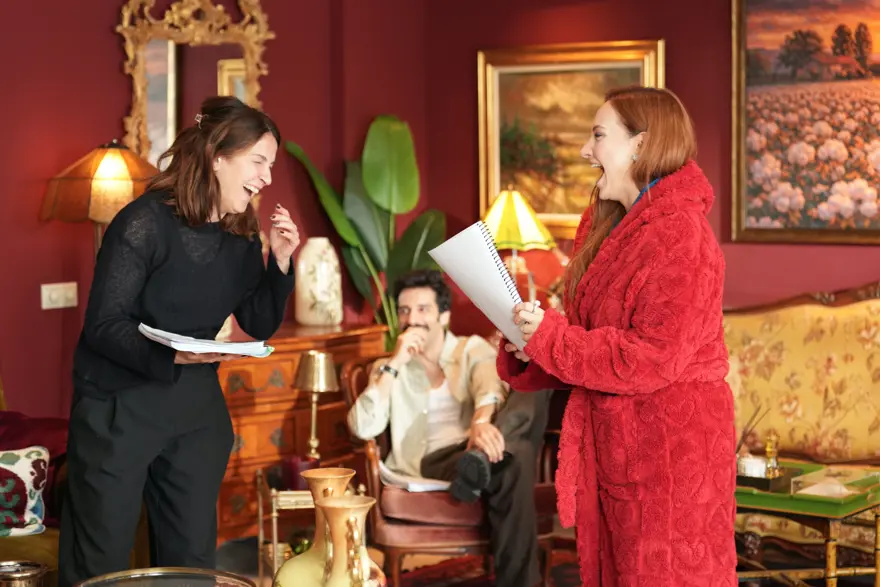 İLK KEZ ANNE OLMANIN SEVİNCİNİ YAŞADI 1