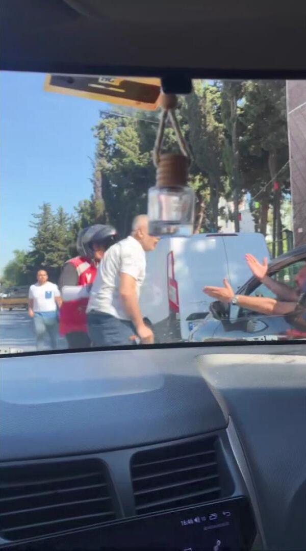 Trafikte tartıştığı sürücüye saldırdı; 180 bin lira para cezası kesildi