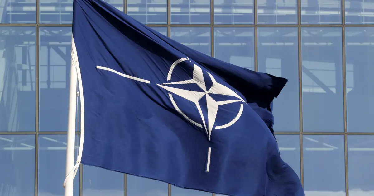 NATO, Irak misyonundaki tüm personeli tahliye etti