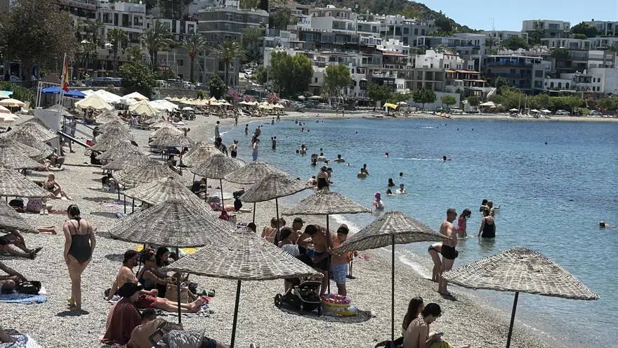 150 bin araç giriş yapmıştı. Bodrum sahillerinde bayram hareketliliği 1