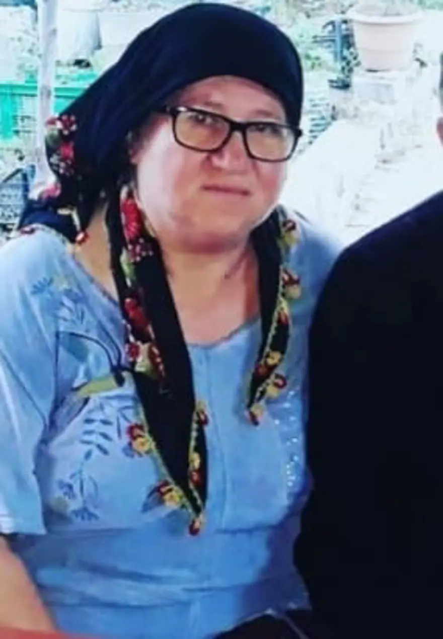 Eşi ve kayınvalidesini öldürdü. "Şimdi konuşsanıza" deyip ateş açtı 4 Eşi ve kayınvalidesini öldürdü. "Şimdi konuşsanıza" deyip ateş açtı 4