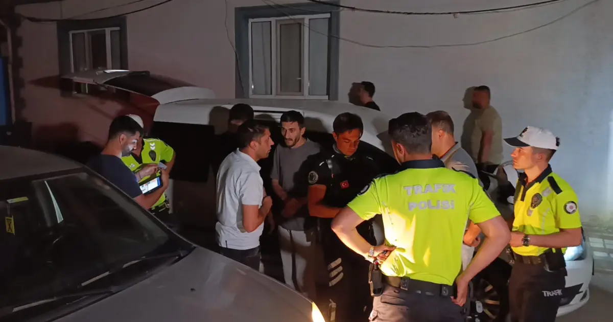 "Dur" ihtarına uymayan alkollü sürücüye 710 bin lira ceza