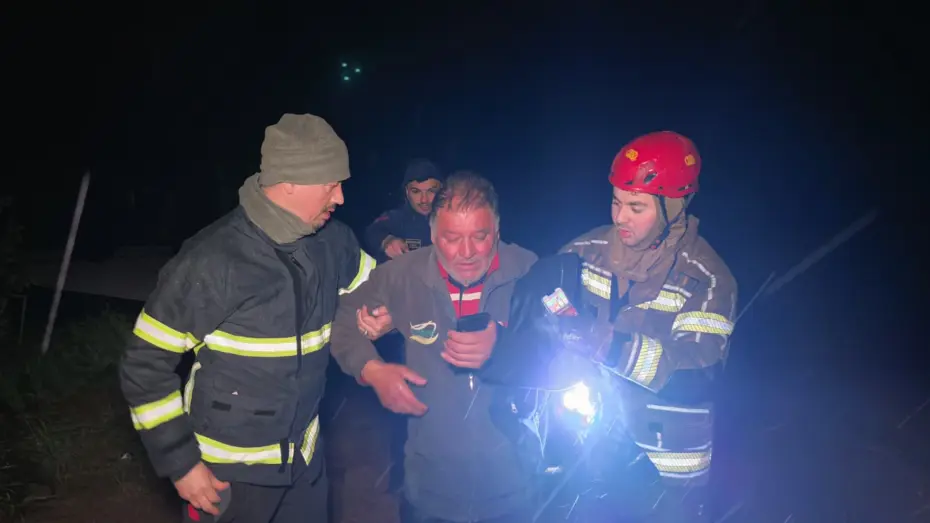 Bursa'da dere taştı, çiftlik sahibi son anda kurtarıldı: ''Her şeyim gitti'' 