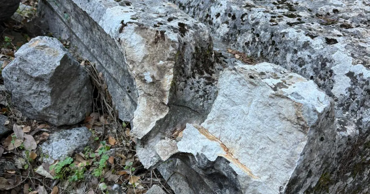 Tarihi yapıya büyük saygısızlık ''2 bin yıllık miras, bir densizin elinde yok oldu''