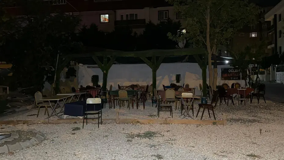 Kıraathaneye silahlı saldırı. 3 kişi yaralandı