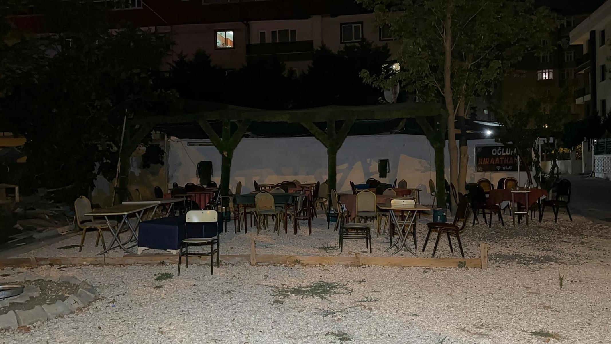 Kıraathaneye silahlı saldırı. 3 kişi yaralandı