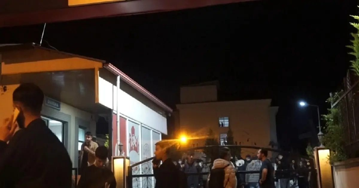 KYK yurdunda gece yarısı büyük panik. Öğrenciler tahliye edildi