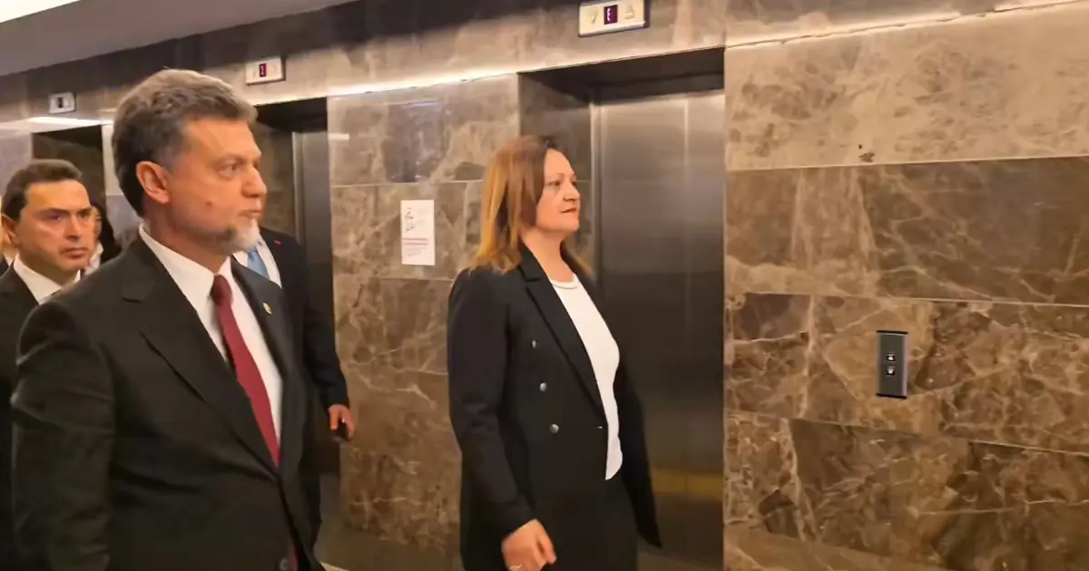 Burcu Köksal AK Parti Genel Merkezi'nde