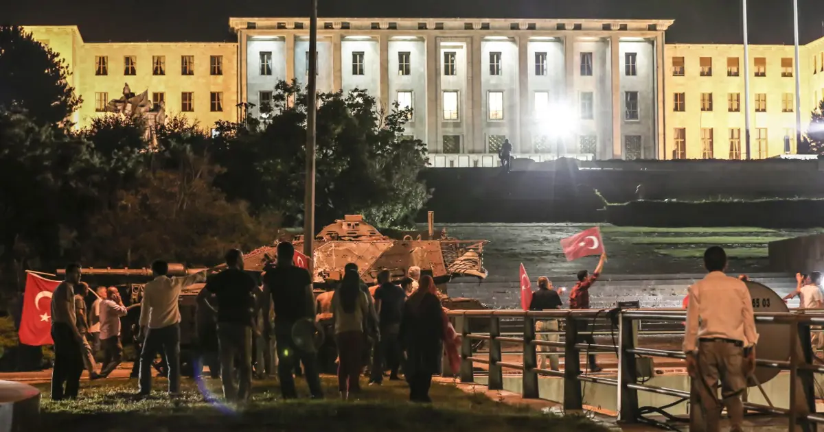 Siyasilerden 15 Temmuz mesajları. "Tarihi bir dönüm noktası"