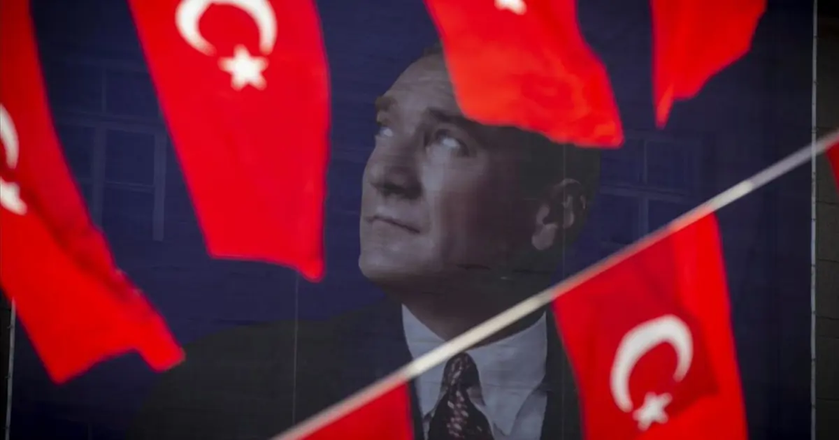 23 Nisan Ulusal Egemenlik ve Çocuk Bayramı. Siyasilerden 23 Nisan mesajları