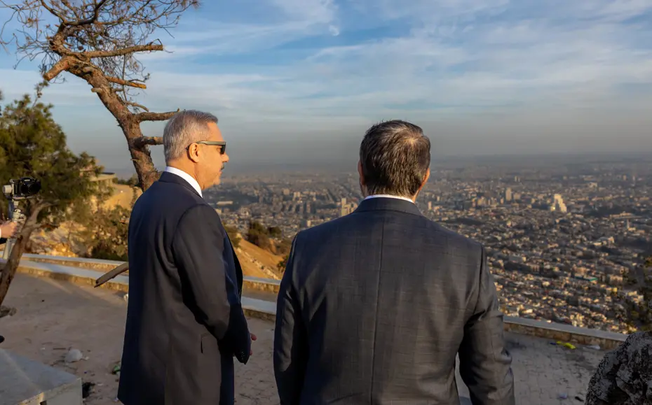 Dışişleri Bakanı Fidan, Suriye'de Kasyun Dağı'ndan Şam'ı seyretti