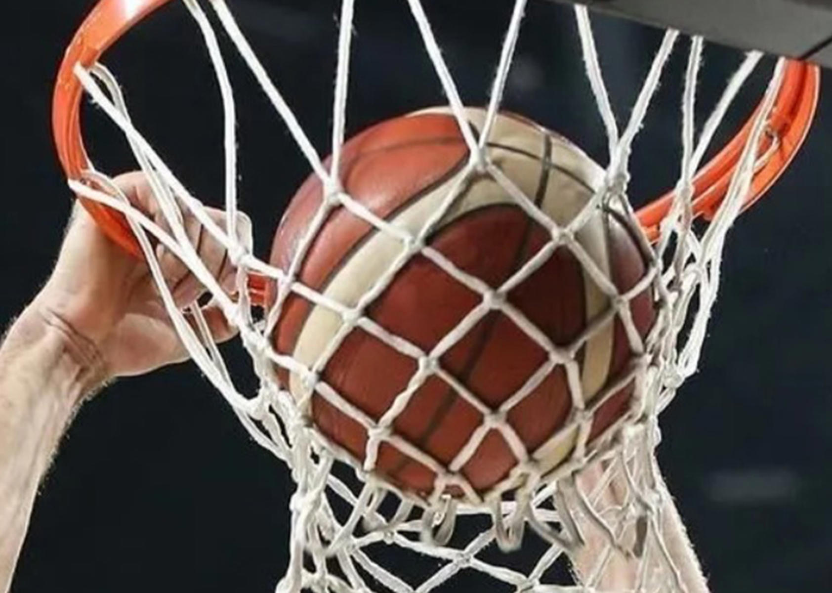 Basketbolda devrim gibi karar. 3 sayılık smaçlar, 4 sayılık şutlar