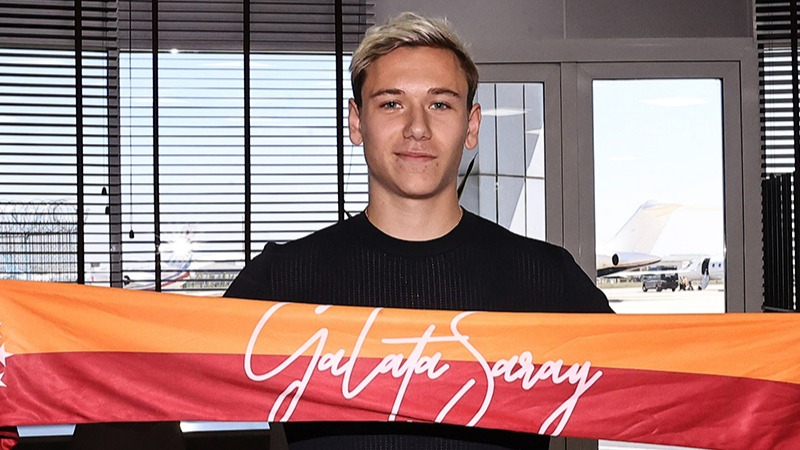 Galatasaray transferi resmen açıkladı. İşte Batrakov'un maliyeti