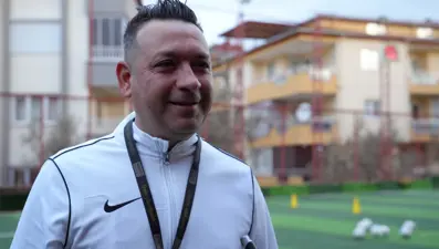 39 yaşında memurluktan istifa edip kulüp kurdu