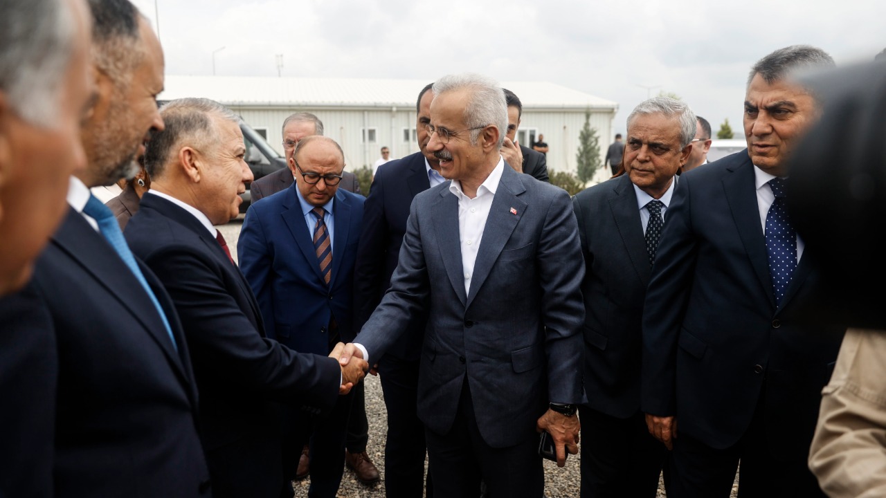 Bakan Uraloğlu ayrıntıları paylaştı. 2 buçuk saatlik yol 18 dakikada bitecek