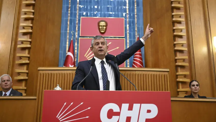 Özgür Özel yeni partiyi açıkladı, CHP'de istifalar başladı 
