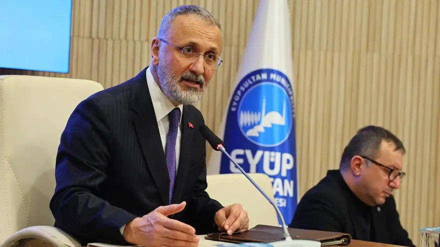 "PARTİ DEĞİŞTİRECEĞİME DAİR İDDİALAR ORTAYA ATILIYOR" 1 "PARTİ DEĞİŞTİRECEĞİME DAİR İDDİALAR ORTAYA ATILIYOR" 1