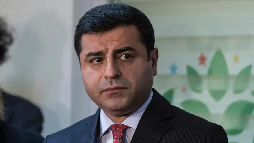 SELAHATTİN DEMİRTAŞ'IN DURUMU 2 SELAHATTİN DEMİRTAŞ'IN DURUMU 2