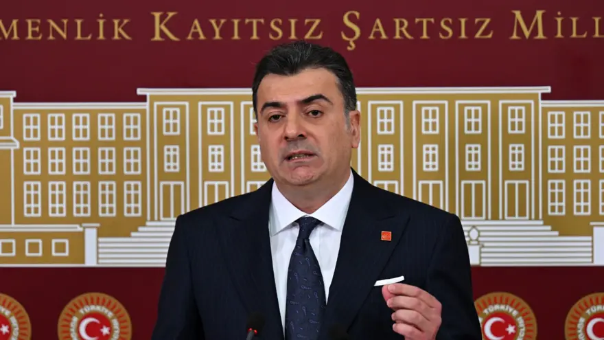 "PARTİYİ OLAĞANÜSTÜ KURULTAYA GÖTÜRMEK ZORUNDALAR" 3