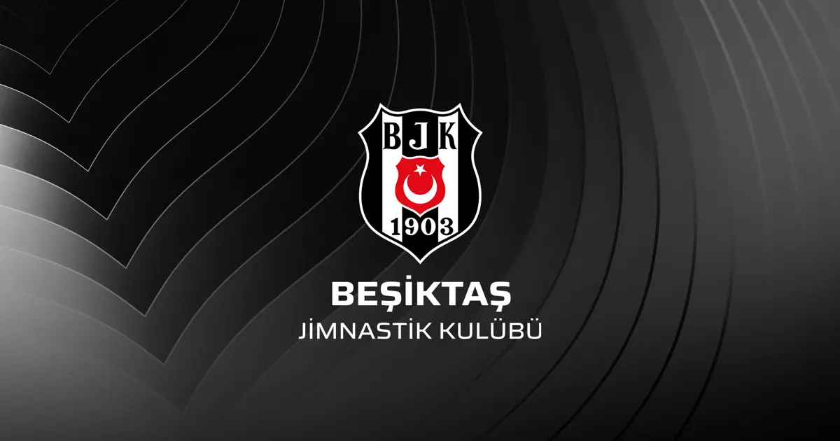 Beşiktaş Necip Uysal ve Mert Günok'u kadro dışı bıraktı. "Kendinize kulüp bulun"