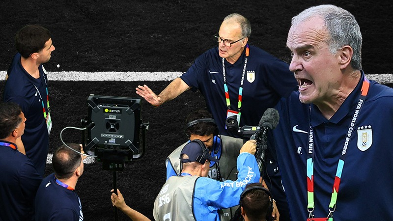 Dünya Kupası'ndan elendi, gazetecilere öfke kustu. Marcelo Bielsa bağırarak tepki gösterdi