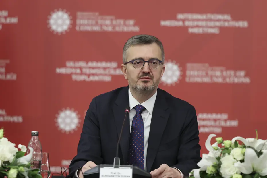Burhanettin Duran: Türkiye güvenilir bir arabulucu