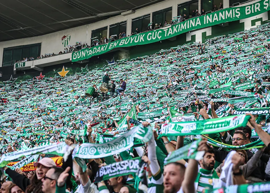 1. Lig'e yeni yükselen Bursaspor'da tek kombine kalmadı, hepsi tükendi