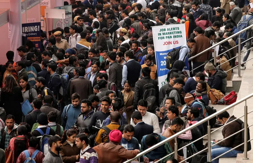 Hindistan'da 'Hamamböceği Partisi'nin popülaritesi artıyor 3