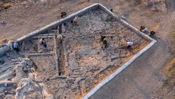 Karaman'da 8 bin 500 yıllık obsidyen ayna bulundu