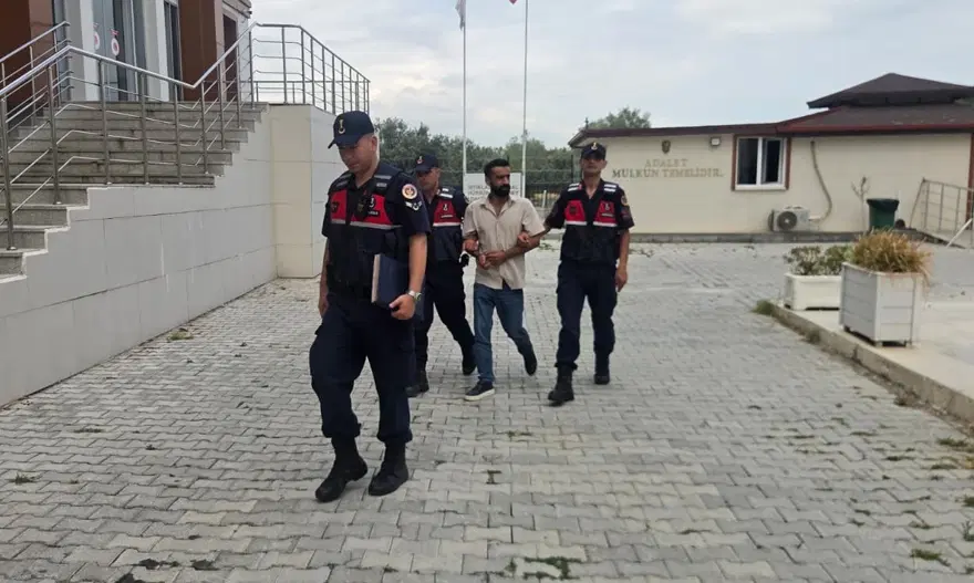 KIZ ARKADAŞI GÖZALTINA ALINDI 2 KIZ ARKADAŞI GÖZALTINA ALINDI 2