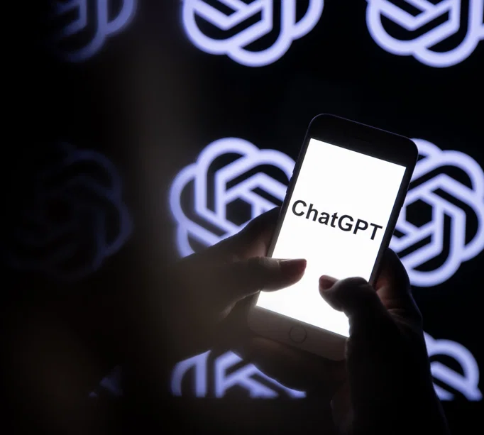 OpenAI, ChatGPT'nin gençlere yönelik yeni sürümünü duyurduYapay zekanın gençler üzerindeki olumsuz etkilerine yönelik baskılardan kaçınan OpenAI, güvenlik önlemleri daha güçlendirilmiş bir ChatGPT modunu piyasaya sürecek.