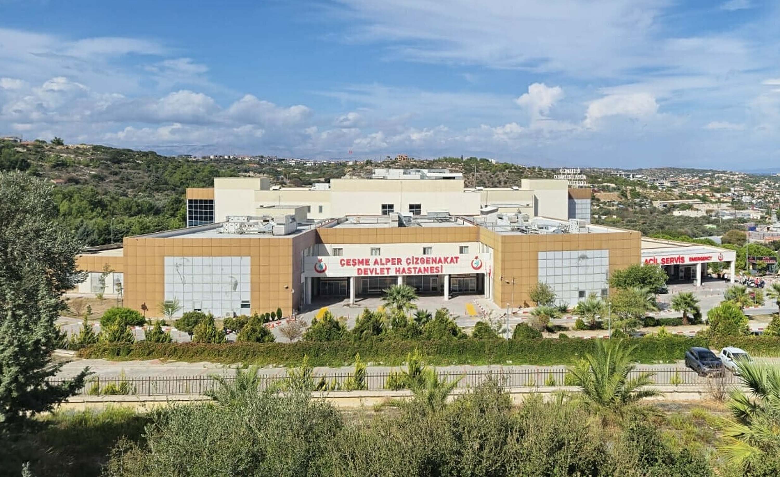 Çeşme'de silahlı kavga. 28 yaşındaki kadın hayatını kaybetti