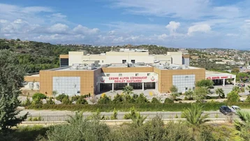 Çeşme'de silahlı kavga. 28 yaşındaki kadın hayatını kaybetti