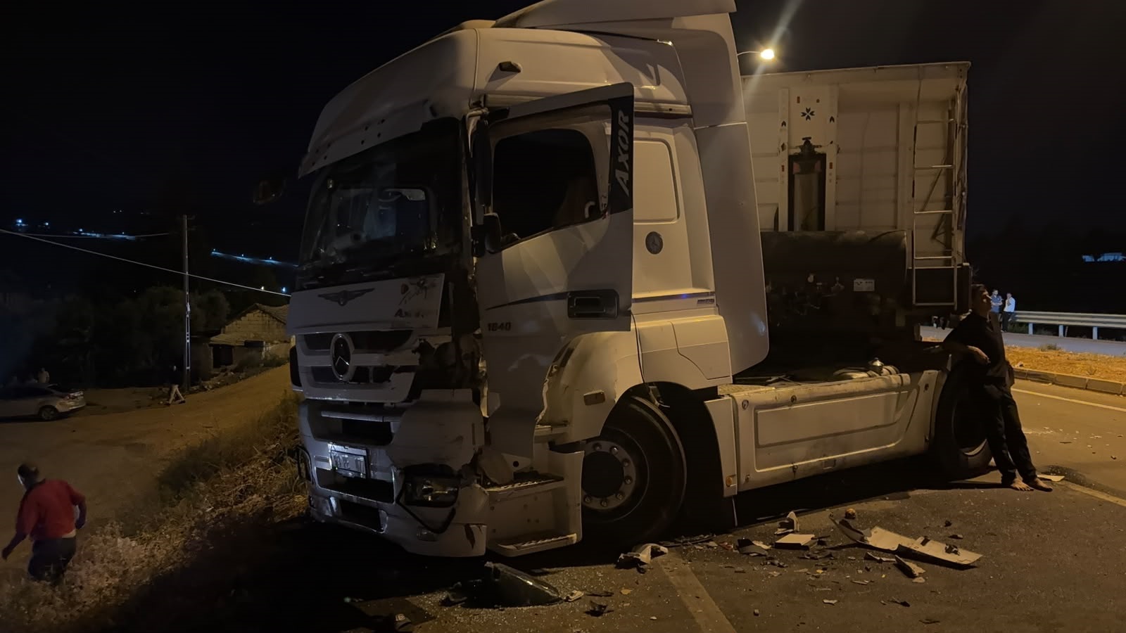 Tır şoförleri sınırda kavga çıkardı