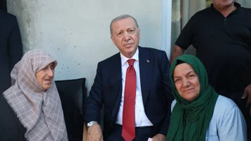 Cumhurbaşkanı Erdoğan'dan komşularına ziyaret