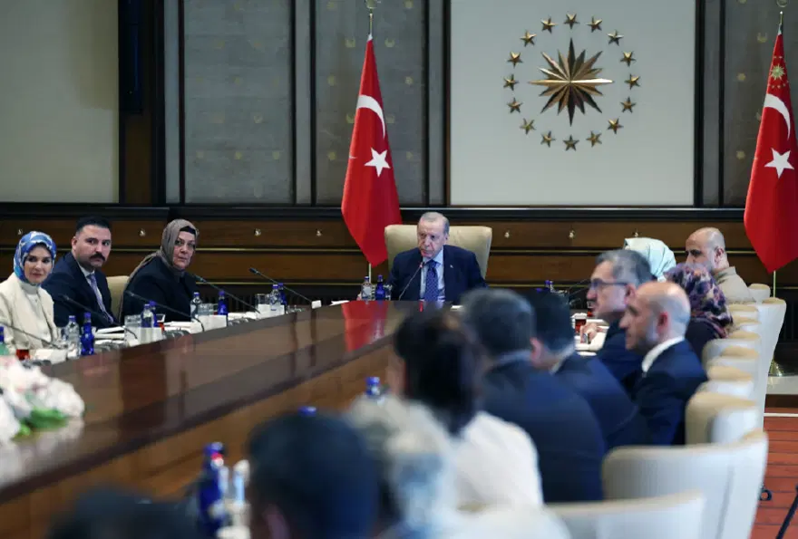 Cumhurbaşkanı Erdoğan, şehit aileleri ile bir araya geldi 1 Cumhurbaşkanı Erdoğan, şehit aileleri ile bir araya geldi 1