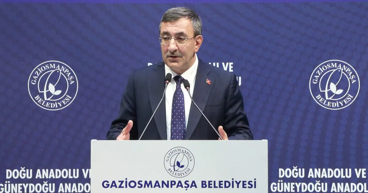Cumhurbaşkanı Yardımcısı Yılmaz: Türkiye'yi çatışmalardan, ateşten uzak tutuyoruz
