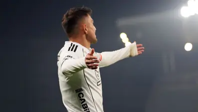 Beşiktaş'ta Cengiz Ünder, penaltıyı değerlendiremedi