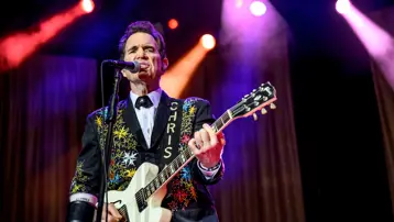 Chris Isaak, Türkiye&#x27;ye geliyor. İstanbul&#x27;da hayranlarıyla buluşacak