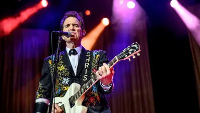 Chris Isaak, Türkiye'ye geliyor. İstanbul'da hayranlarıyla buluşacak