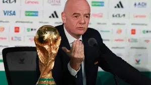 Dünya futbolunda 20 milyar dolarlık ihanet krizi. Infantino'ya isyan sürüyor