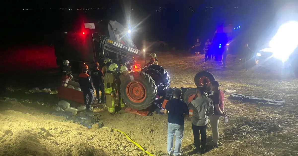 Devrilen traktörün altında kalan karı-koca hayatını kaybetti