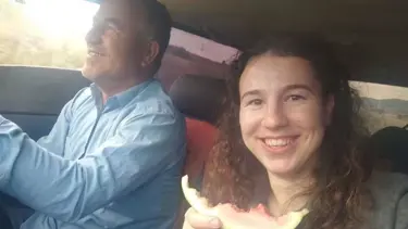 Devrilen traktörün altında kalmıştı yaşam mücadelesini kaybetti