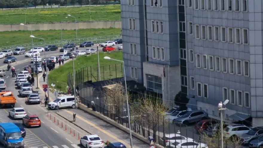 Adliye çevresinde silahla yakalanmışlardı. Nevzat Bahtiyar'ın oğluna hapis istemi 2
