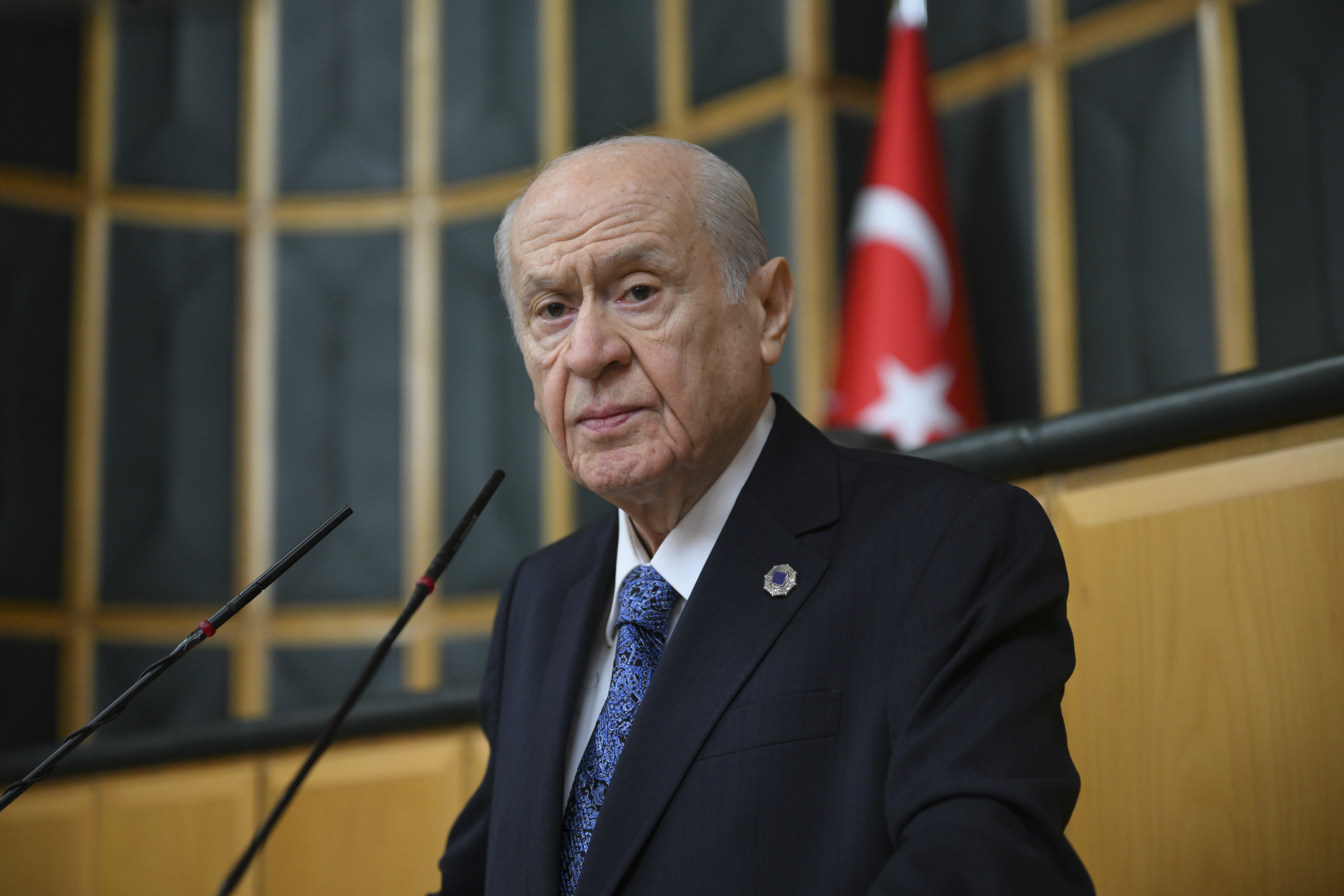 Bahçeli'den AB'ye tepki. "Türk yargısı Brüksel raporuna göre karar vermez"